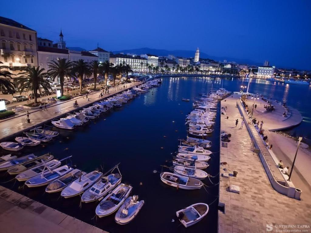 Apartment Dalmatinos Split Znjan Kültér fotó