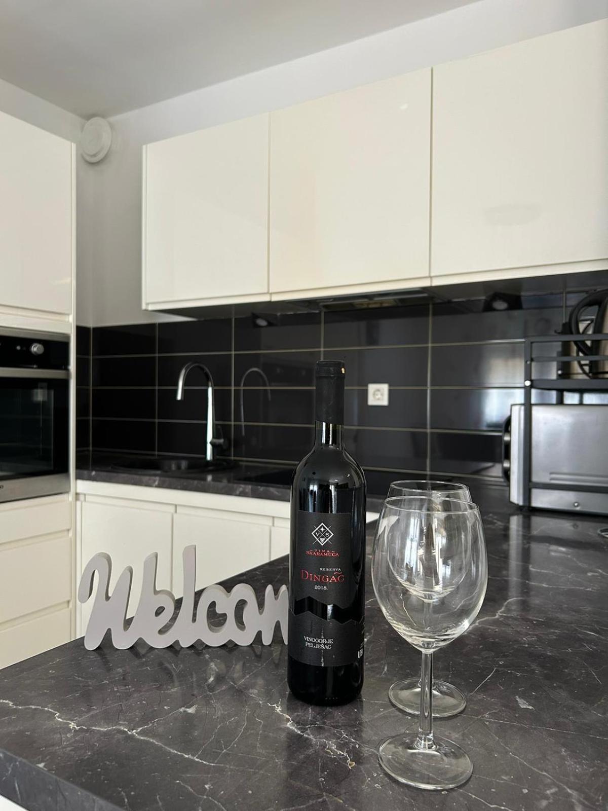 Apartment Dalmatinos Split Znjan Kültér fotó