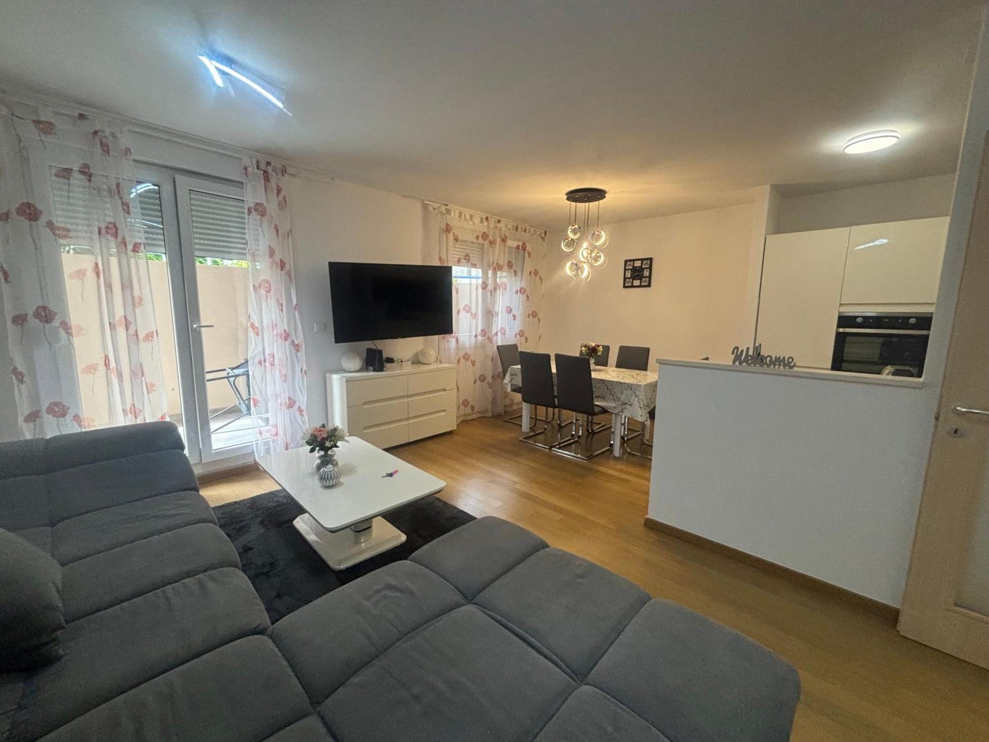 Apartment Dalmatinos Split Znjan Kültér fotó