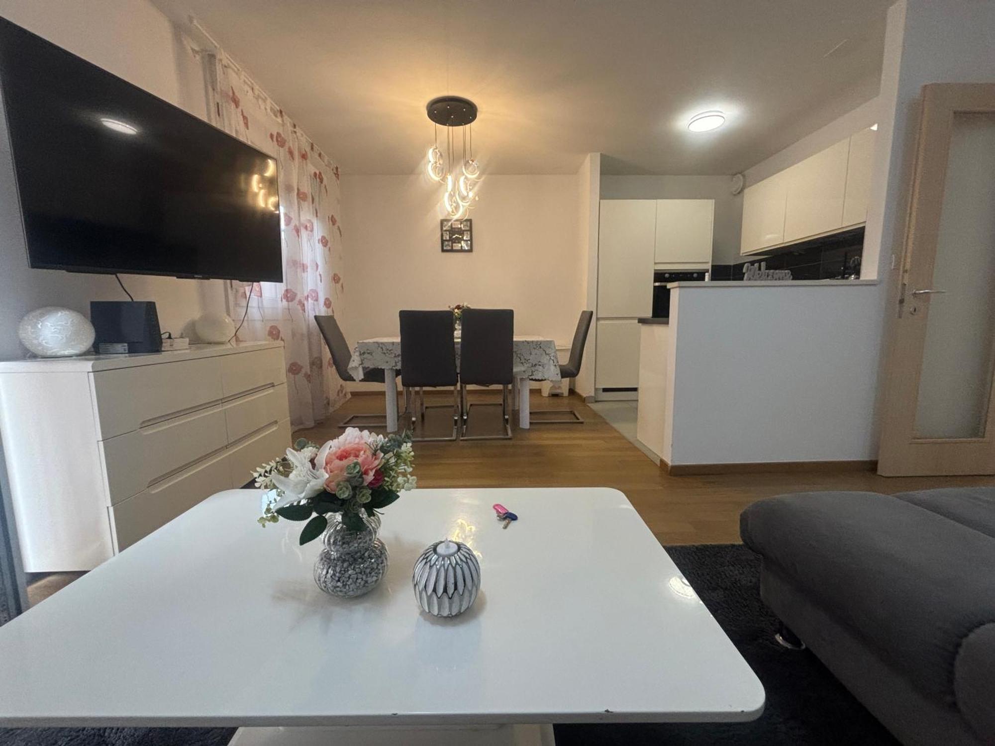 Apartment Dalmatinos Split Znjan Kültér fotó